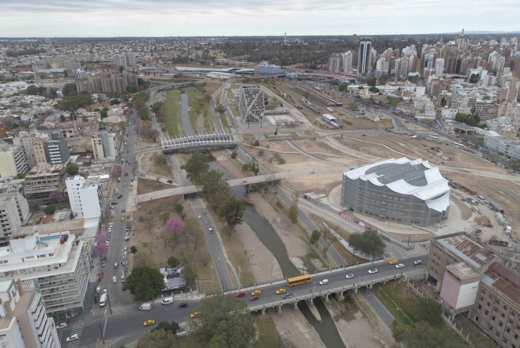 schiaretti-inaugur-el-nuevo-puente-25-de-mayo